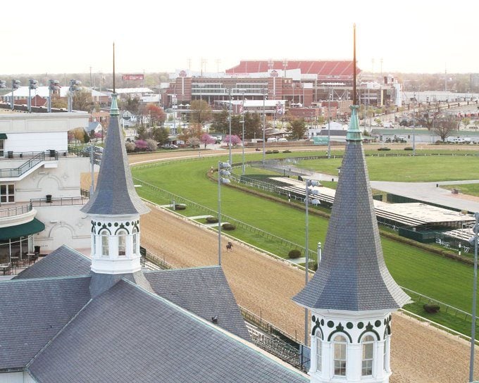 Churchill Downs Talks with Kentucky Officials to Resume Racing, Virtual Derby Planned