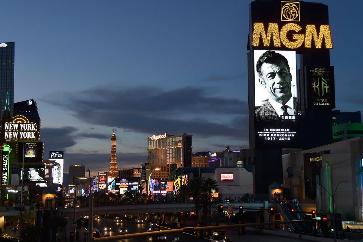 Estate of MGM Resorts Founder Kirk Kerkorian Sells Remaining Stake in Casino Giant