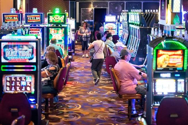 Self-Excluded Problem Gamblers in Iowa Given Chance to Lift Their Own Lifetime Casino Bans