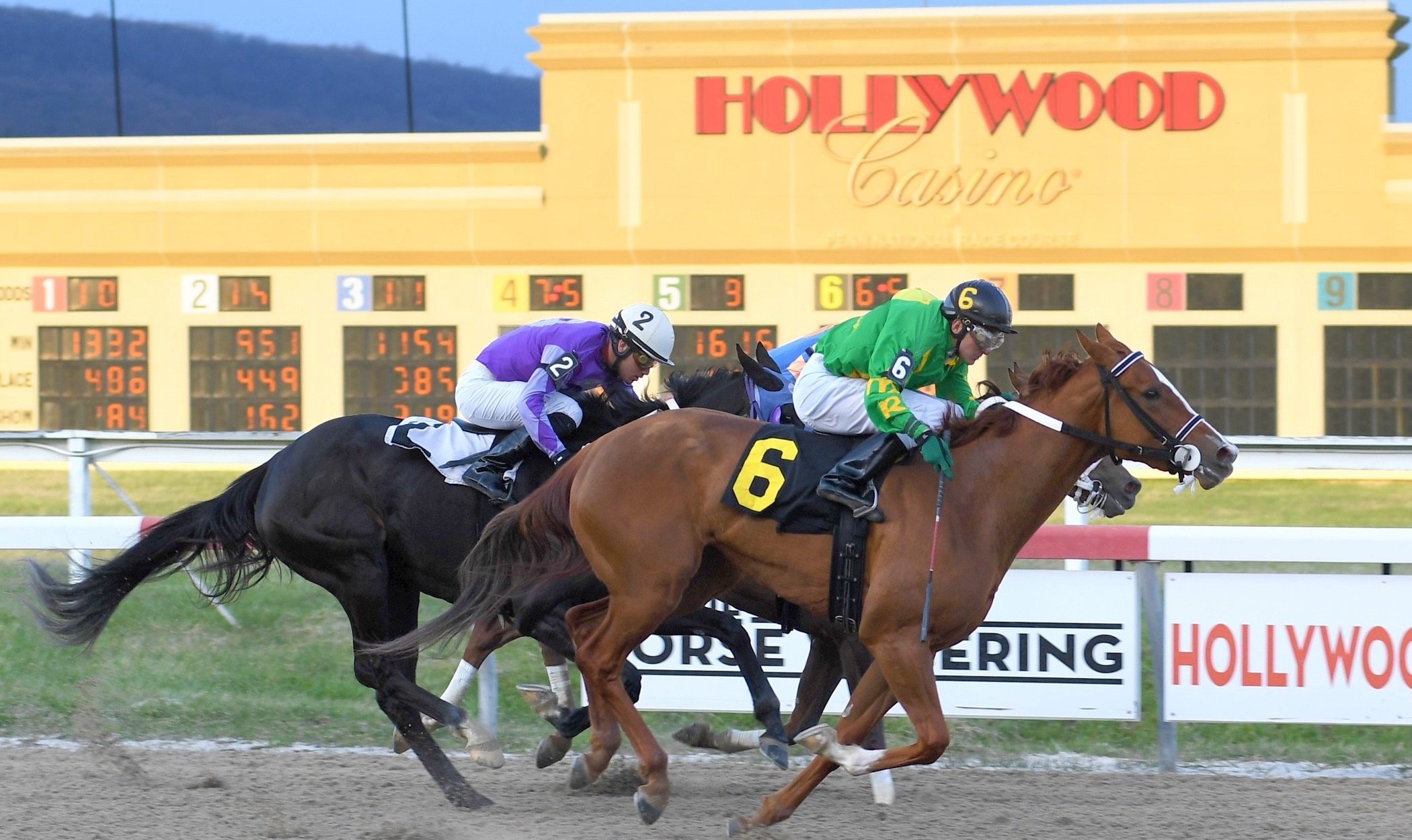 Horse Racing Update: BetMakers to Market Penn Races Internationally for Fixed-Odds Wagering