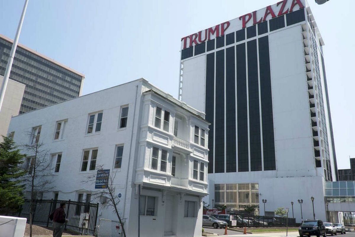 Icahn Enterprises Requests Atlantic City Lawsuit Be Dismissed, Claims Trump Plaza Demolition Moving Forward