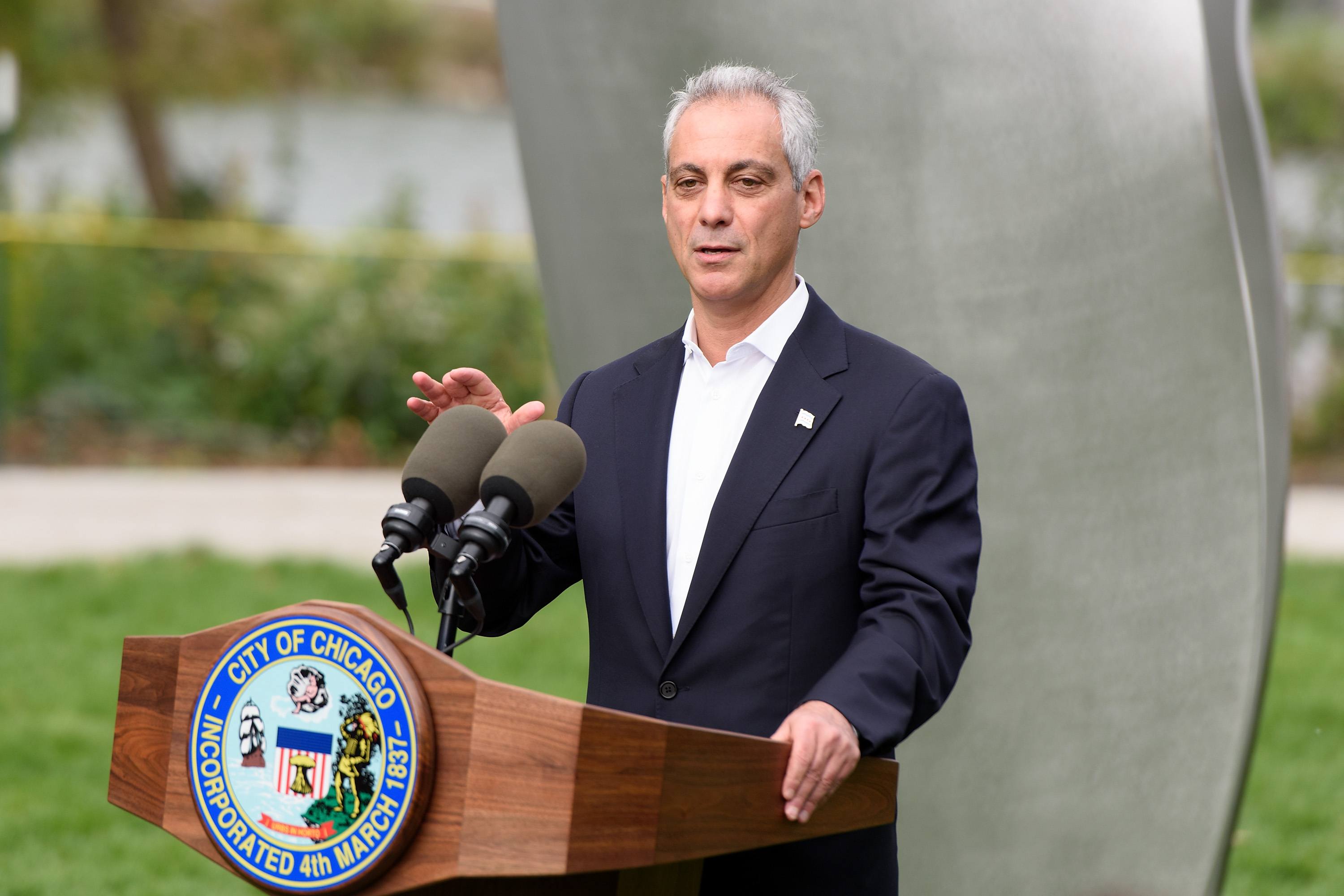 Chicago Mayor Rahm Emanuel Says Casinos, Marijuana Critical to Rescuing Distressed City