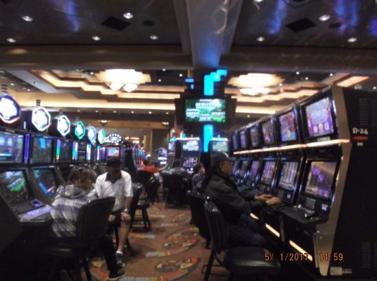 Three Tribal Casinos Balk at $40 Million New Mexico Revenue Request