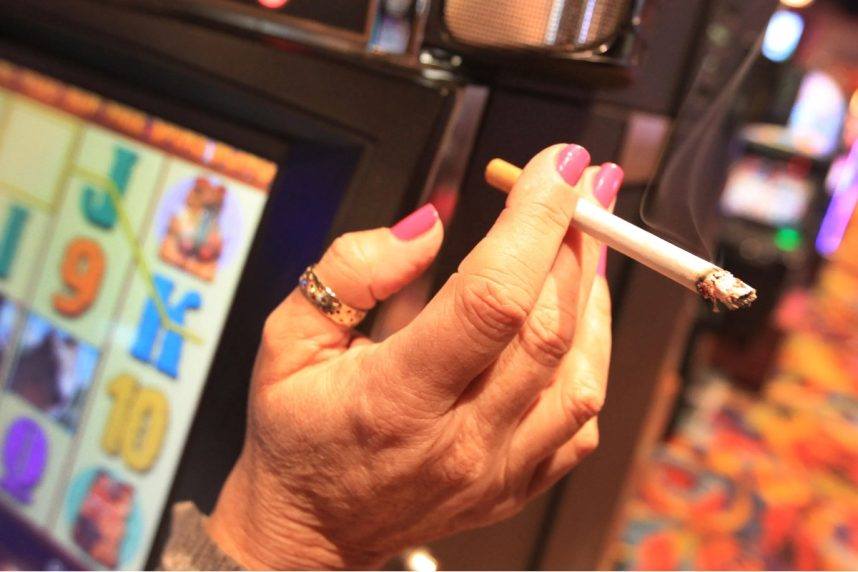 Bill to Outlaw Casino Smoking in Rhode Island Faces Long Odds