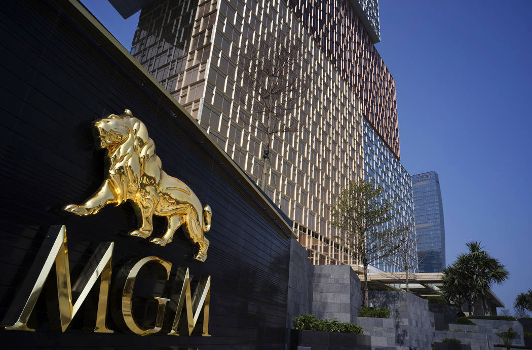 Jim Murren Meets with Osaka Officials as MGM Opens Local Office for IR Bid