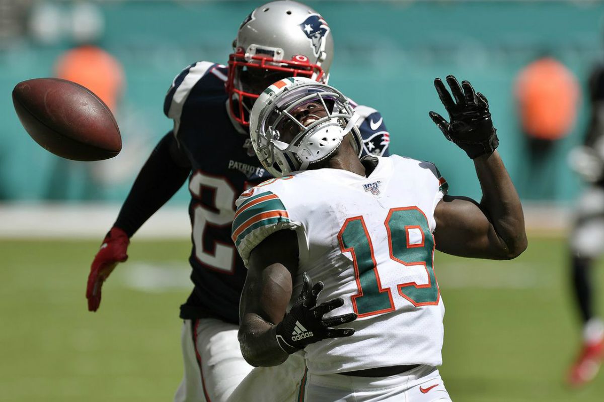 Oddsmakers Say Miami Dolphins Perhaps Worst NFL Team in History