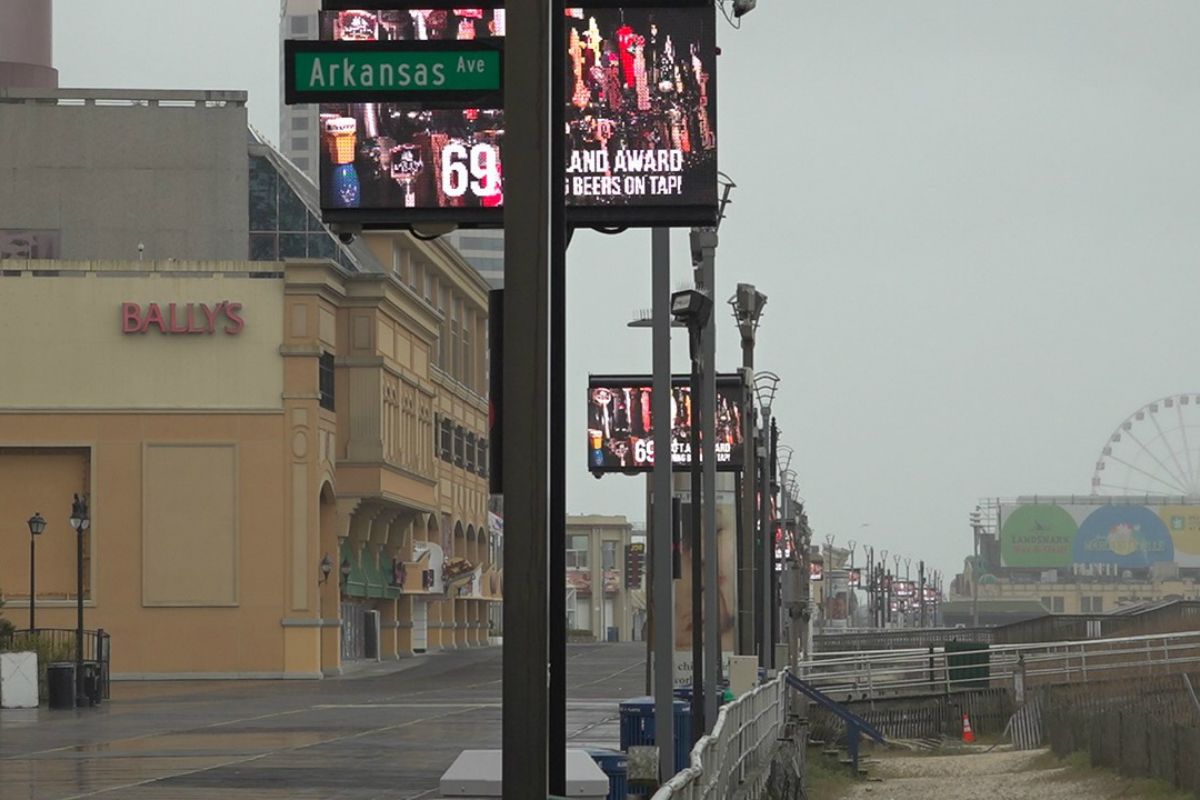 Atlantic City Casinos Win $80M Online Last Month, No Timetable for Brick-and-Mortar Reopenings